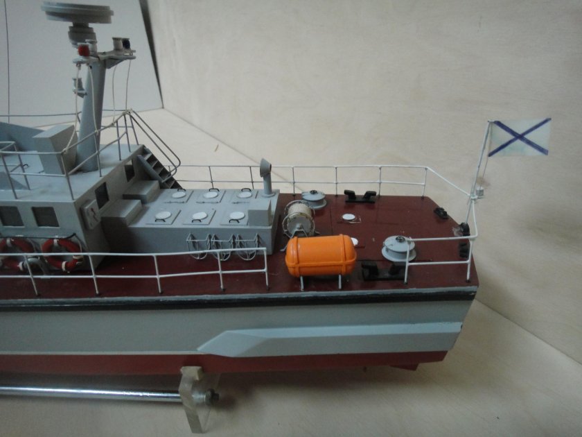 Гриф 1400 катер