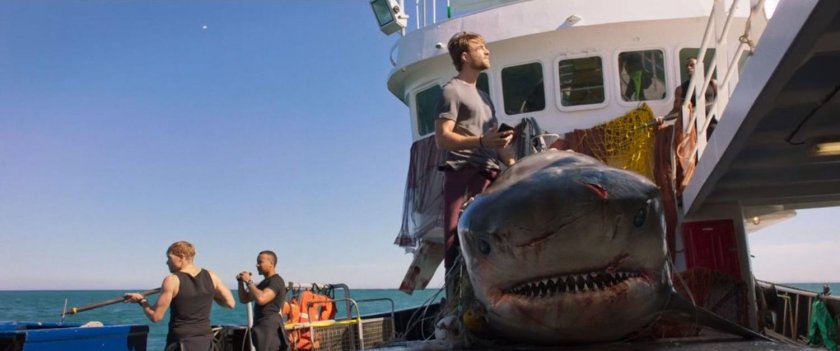 Глубокое синее море фильм 2020