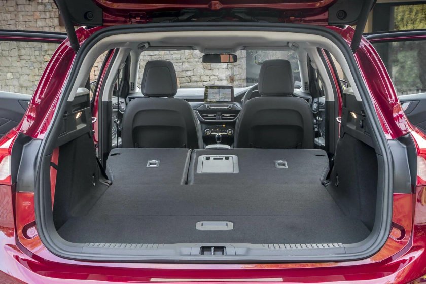 Форд фокус универсал 2018 багажник