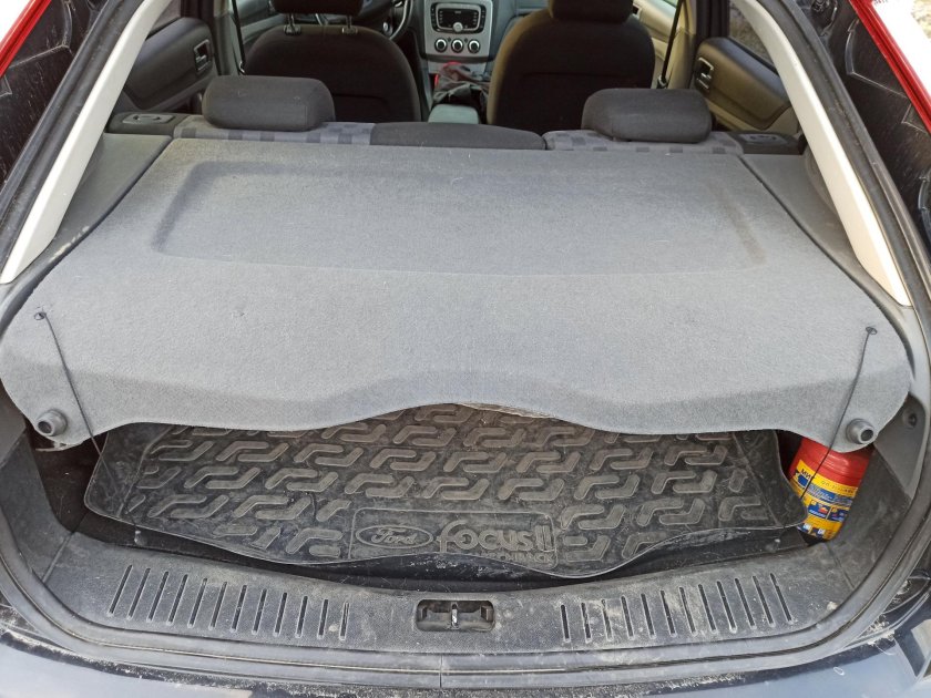 Полка багажника Форд фокус 2 хэтчбек