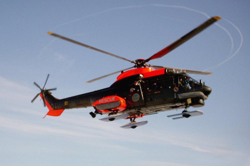 Вертолет as 332 super Puma