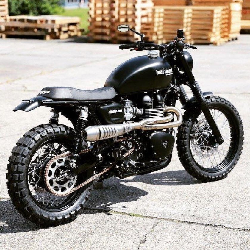 Мотоцикл Триумф скремблер