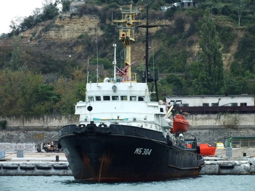 Морской буксир МБ-304