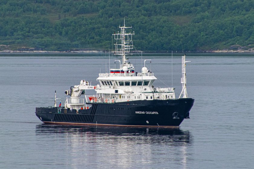 Николай Скосырев гидрографическое судно