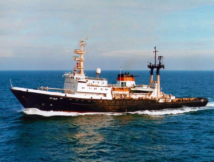 Морской буксир Ягуар