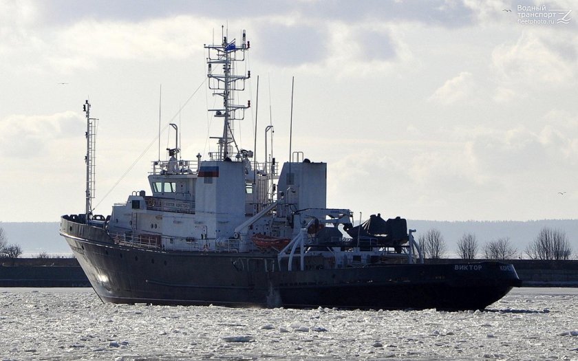 Виктор Конецкий буксир