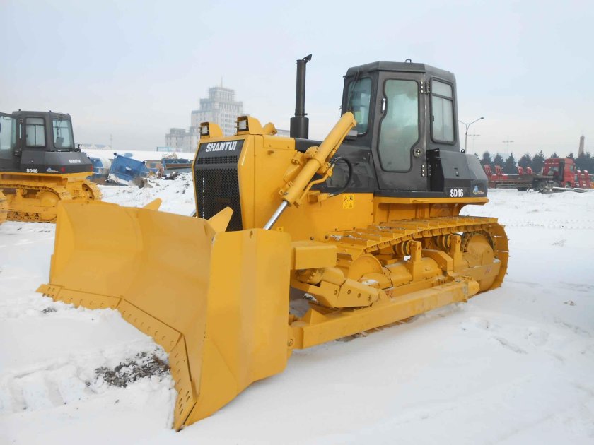 Бульдозер Shantui sd16