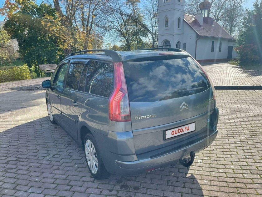 Ситроен с 4 гранд пикассо