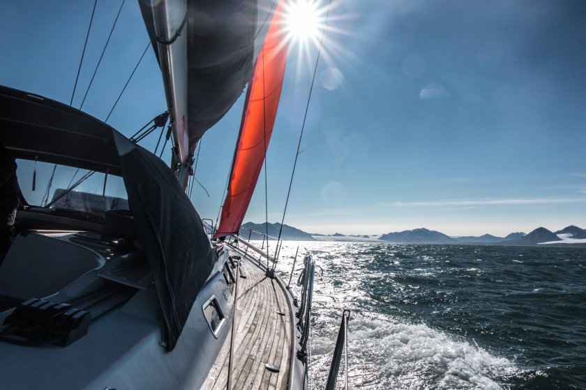 Яхта парусная 18 футов