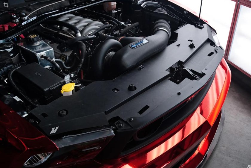 Форд Мустанг двигатель