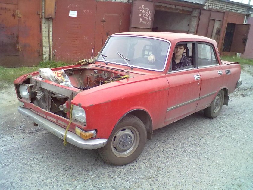 Москвич 2140 коррида