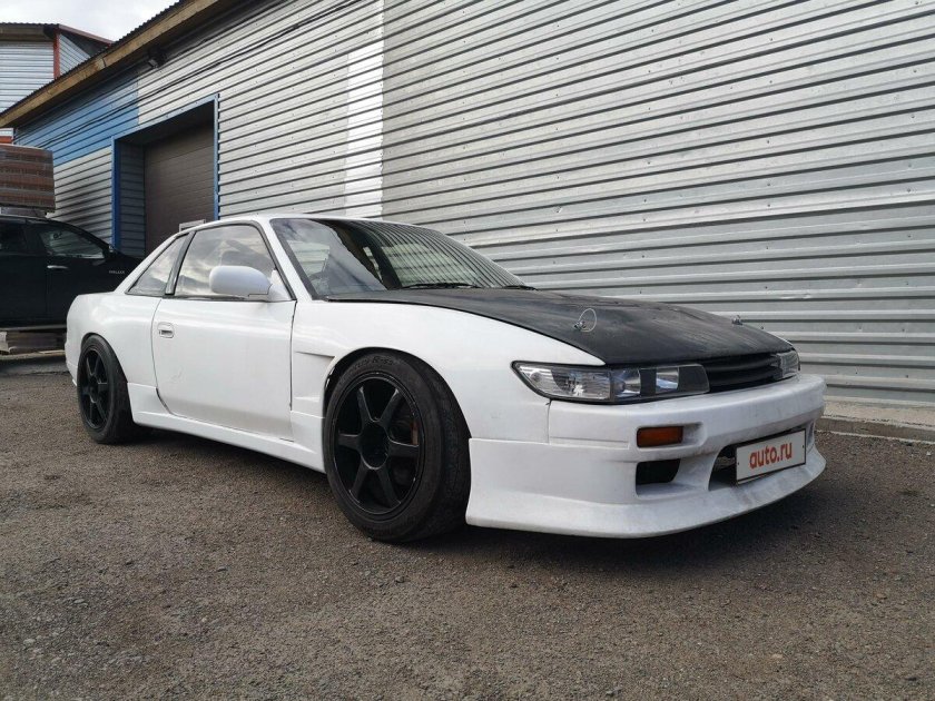 Nissan купе 1990