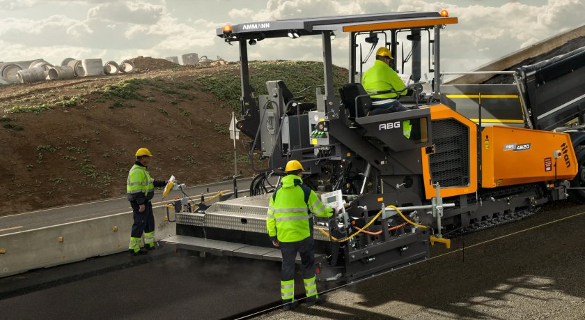 Асфальтоукладчик volvo abg 8820