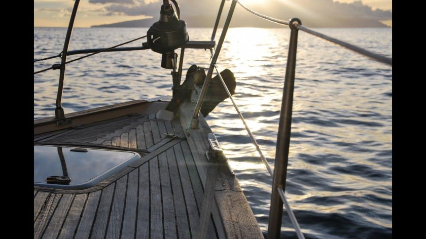 Палубная лодка