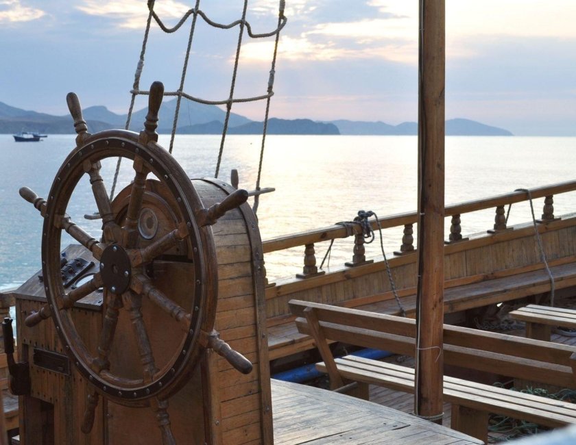 Штурвал корабля