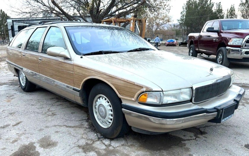 Buick roadmaster 1993