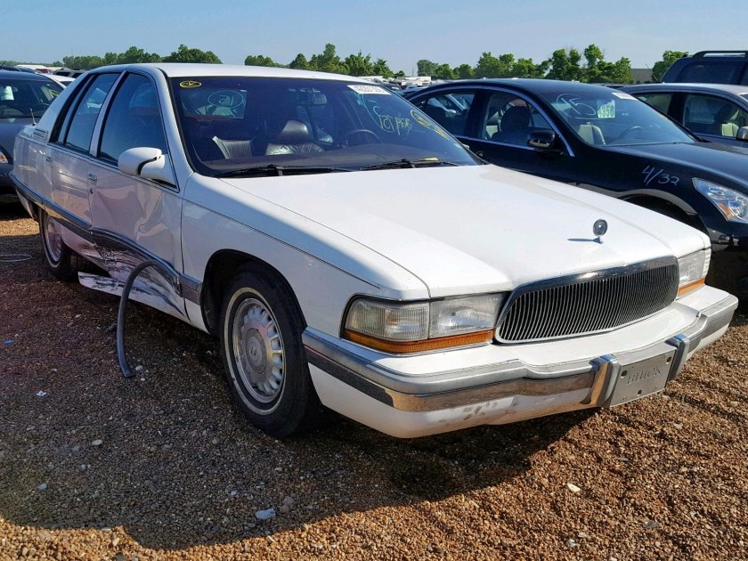 Buick roadmaster 1995