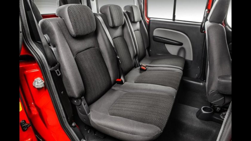 Fiat Добло салон