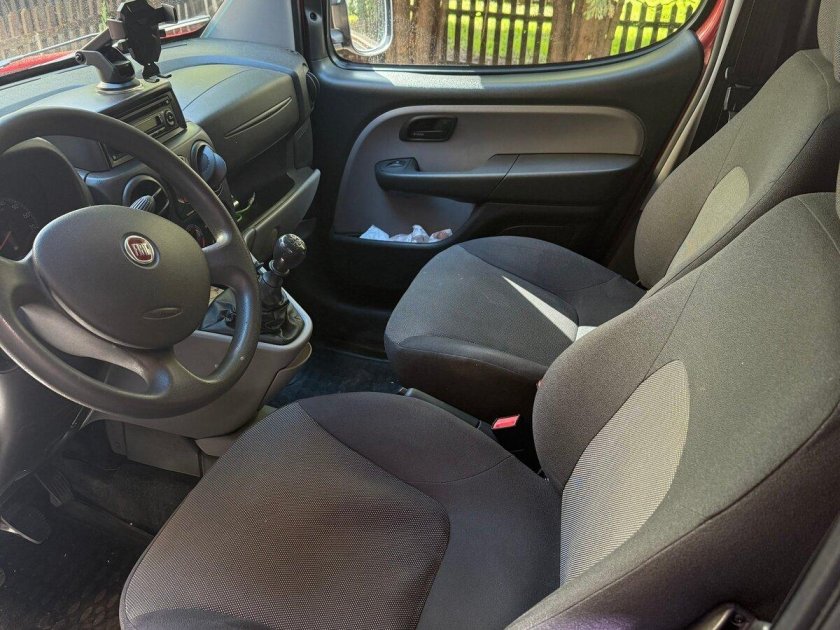 Fiat doblo 2012