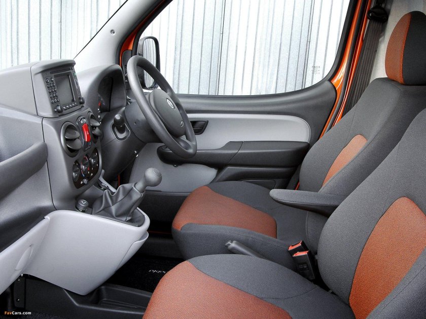 Фиат Добло салон