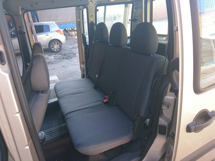 Fiat Doblo 2008 салон