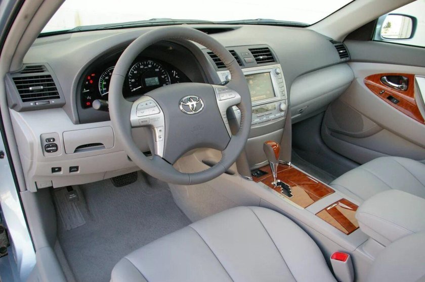 Toyota Camry xv40 салон
