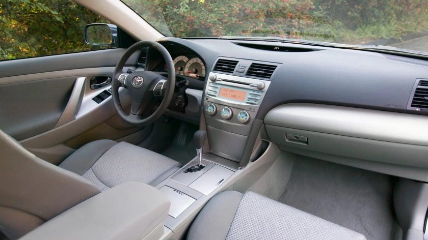Toyota Camry xv40 салон