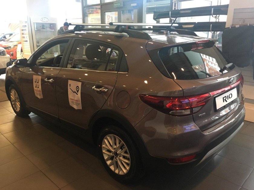 Kia Rio x коричневый