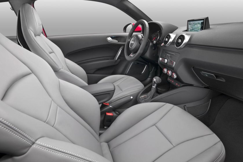 Audi a1 салон