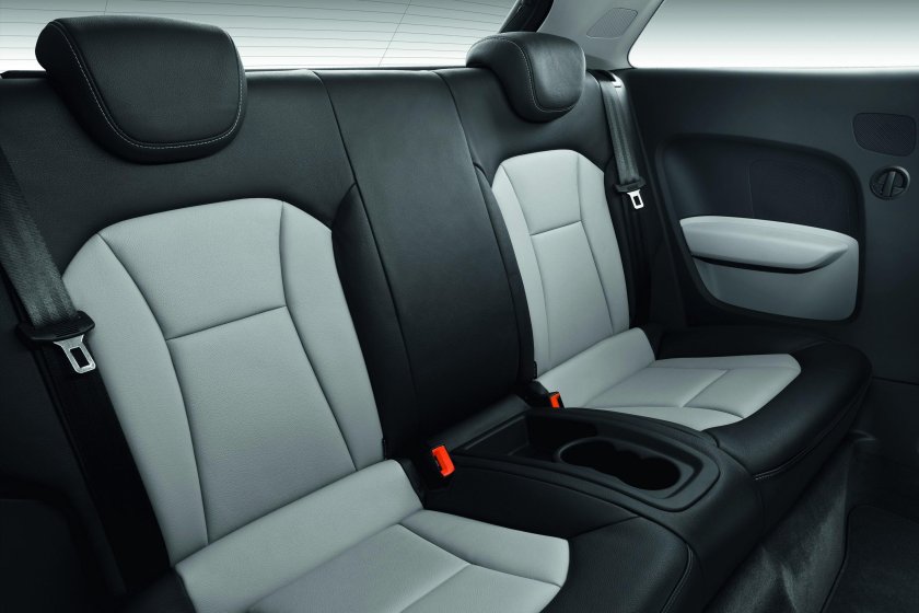 Ауди а3 салон сзади