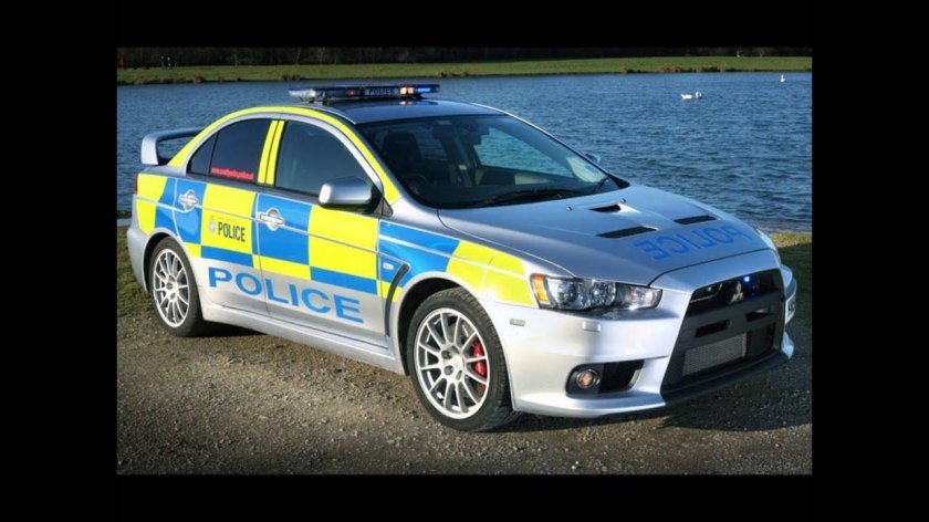Mitsubishi Lancer 10 Police