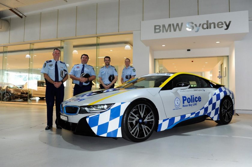 BMW i8 Police