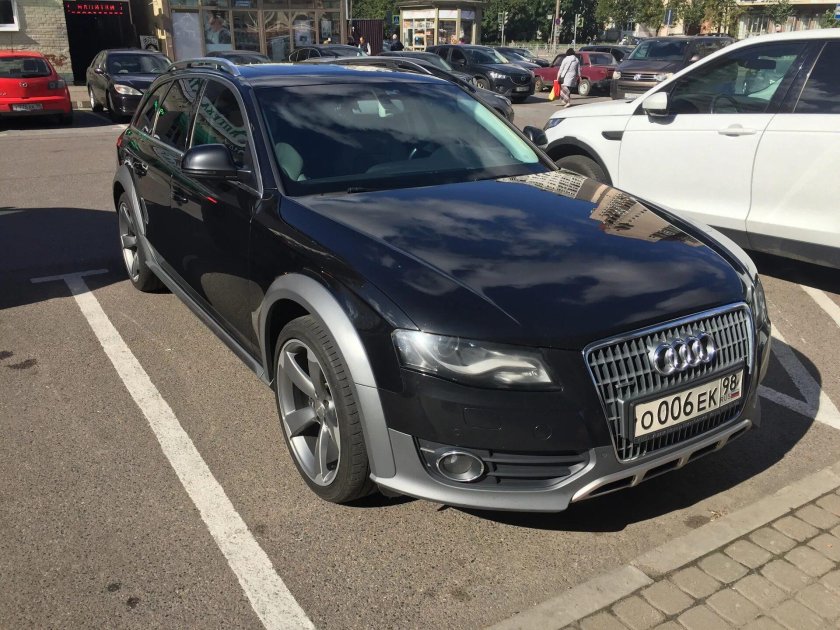 Audi a4 Allroad 2014
