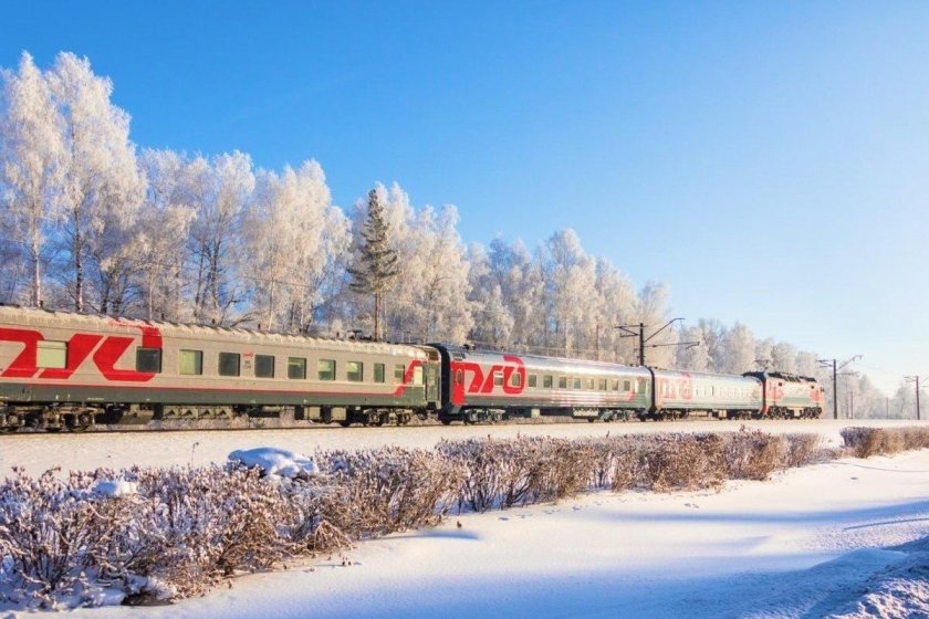 Поезда дальнего следования