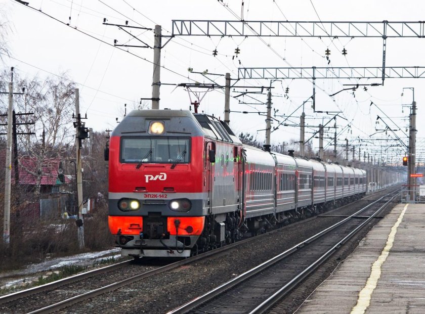 Поезд Челябинск