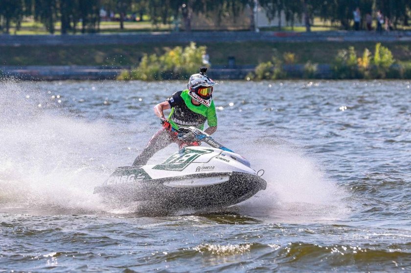 Чемпион России по аквабайку