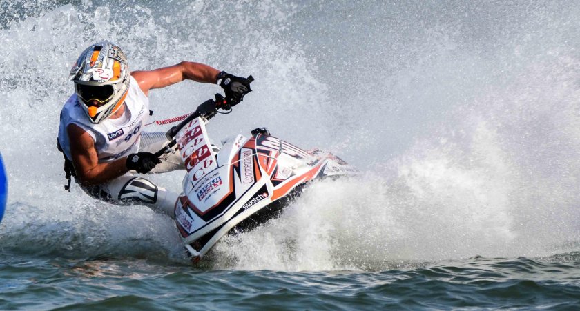 Racing Jet Ski