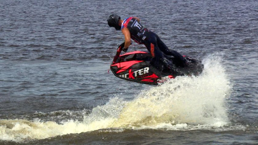 Водный мотоцикл