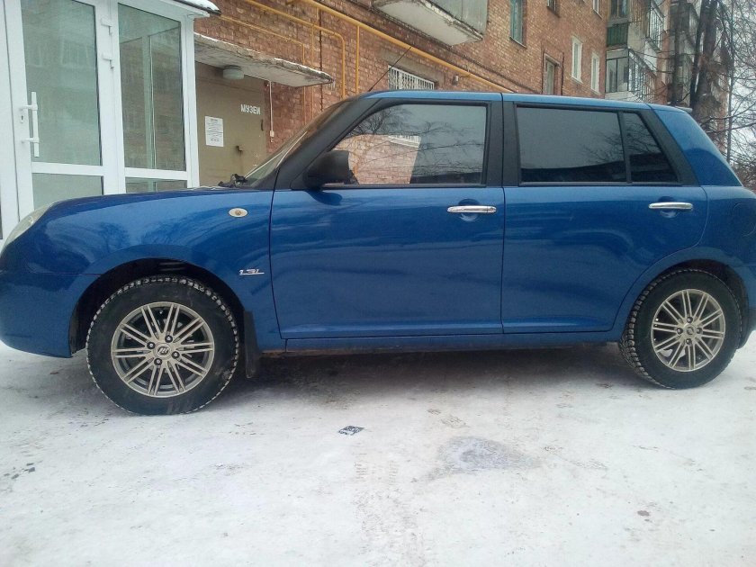 Lifan Smily r16