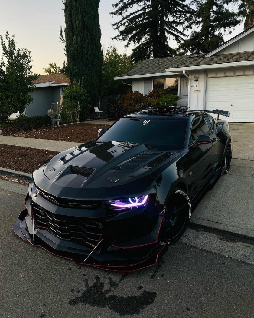 Шевроле Камаро Бэтмобиль