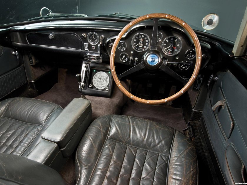 Aston Martin db5 007