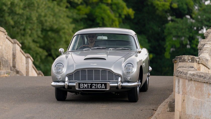 Aston martin db5