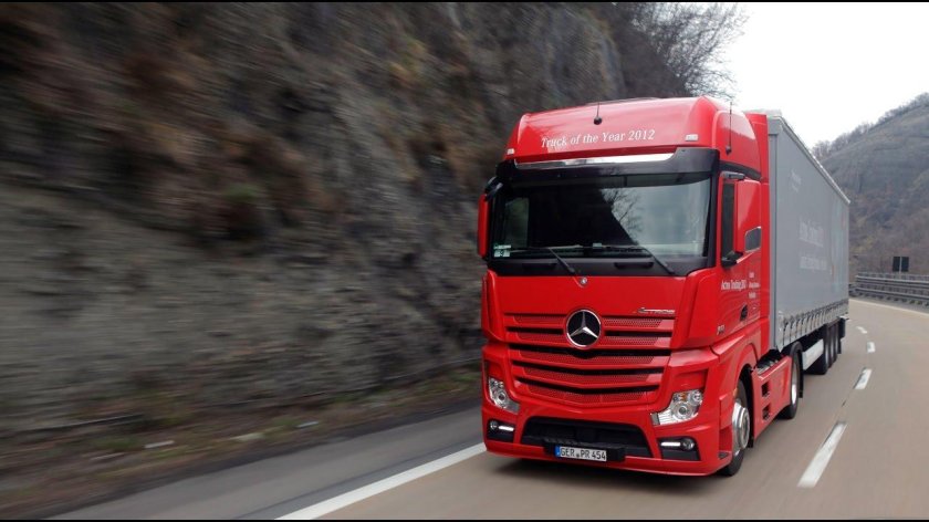 Мерседес Актрос 2017