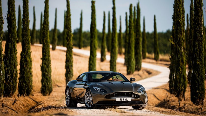 Aston martin db11