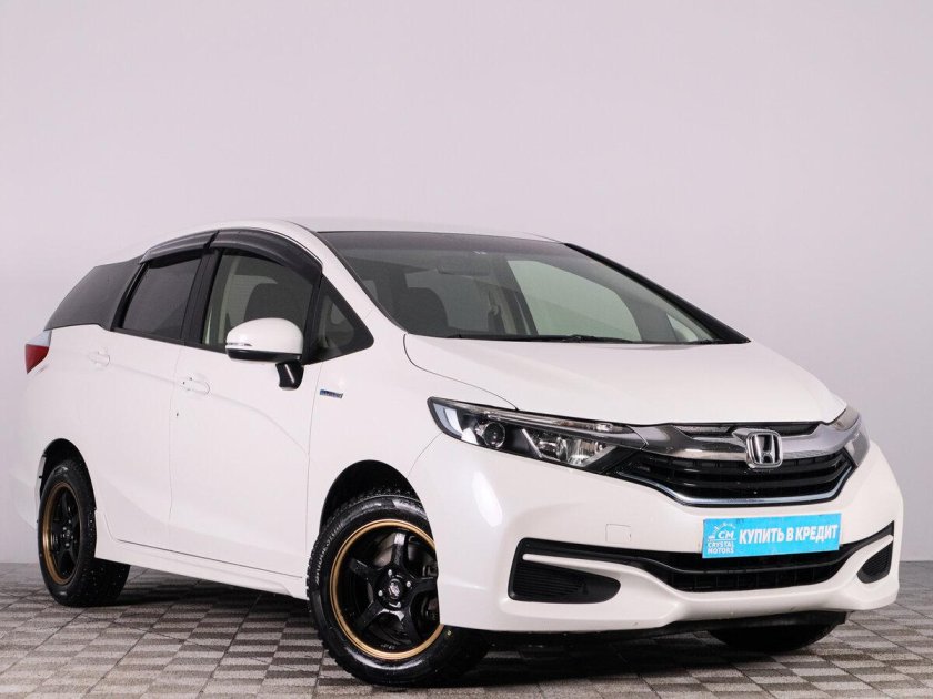 Honda Shuttle Hybrid 2015