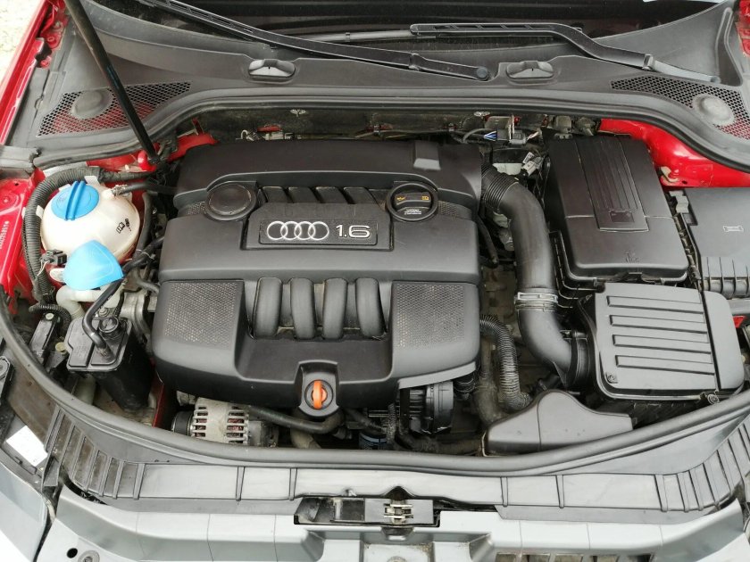 Audi a3 подкапотка