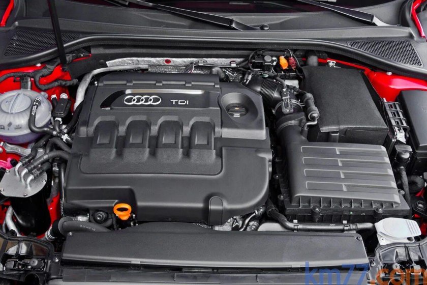 Моторный отсек Audi a3