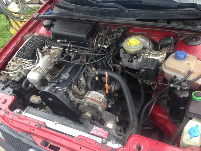 Мотор Ауди 80 1.8