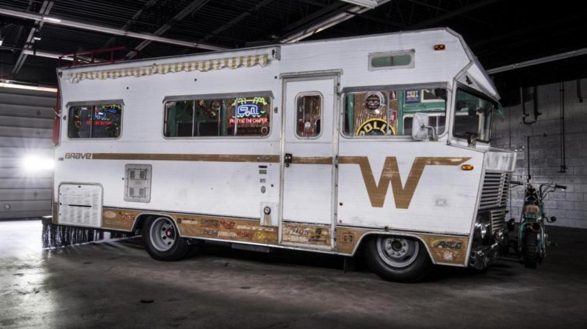 Winnebago Brave 1972