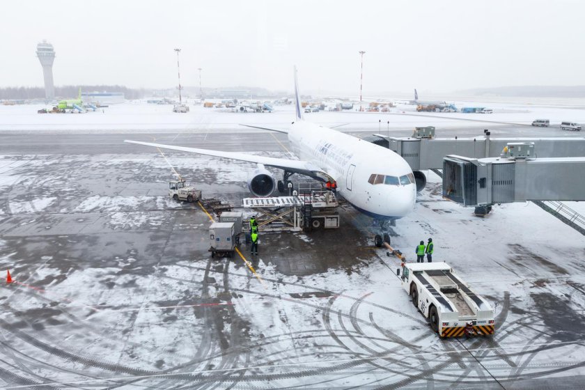 Аэропорт Пулково Санкт-Петербург зима